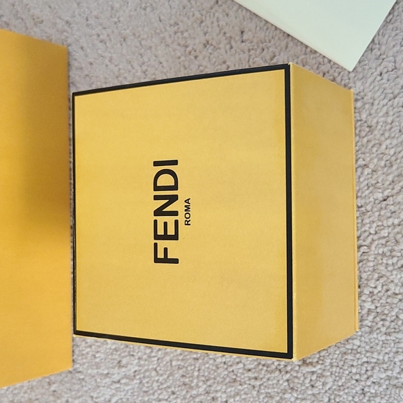 Authentic Fendi FF White & Gold Threaded Earrings. Bag, Box & Envelope Included. - Picture 4 of 6